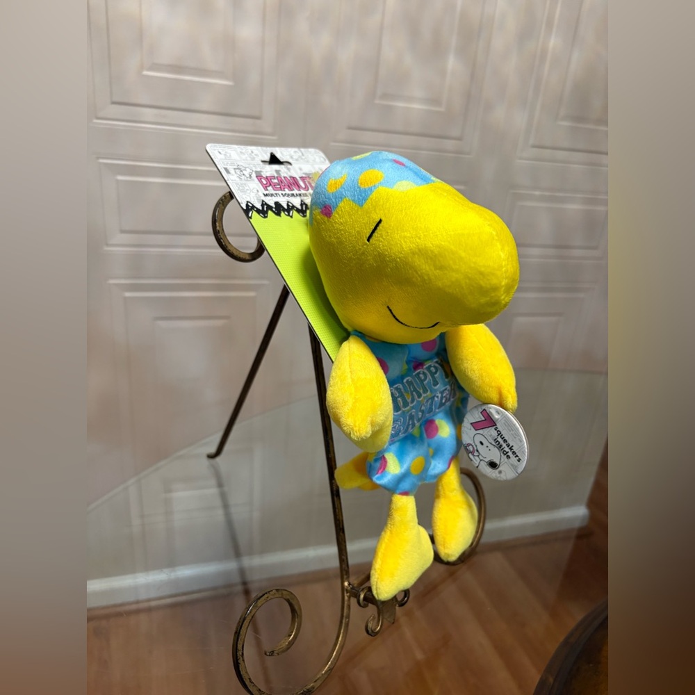 Peanuts  Gmason  For Soft Clinker/Squeakers Toy 11”Dog Toy”  Easter